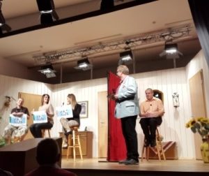 Theater Rennertehausen 2016 mit Dr. Daniela Sommer